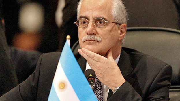 De discutir con Cristina Kirchner a compartir lista con ella: quién es Jorge Taiana, el nuevo ministro de Defensa