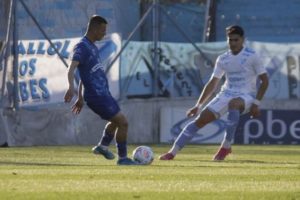 Alvarado no supo aprovechar el hombre de más y empató en cero con Temperley