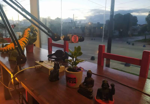 Persecución política del intendente Paredi a una radio en Mar Chiquita: censura y ataque a la libre expresión