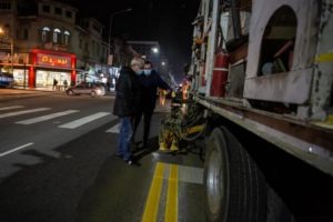 Realizan tareas de señalización y demarcación vial en las principales avenidas