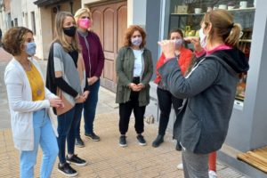 Mujeres radicales recorrieron Chascomús y alentaron a “Dar el paso”