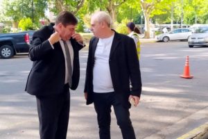 Montenegro pone la cara y espera que no le falle el pulso con las cabezas de lista