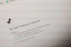 Miles de celulares y computadoras caerán ante el “apagón” de Internet: qué es y cuándo ocurrirá