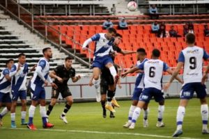 Alvarado perdió de local con Quilmes