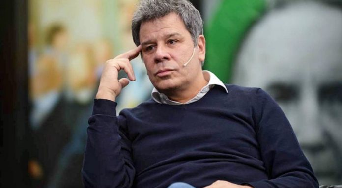 Manes tuvo un nuevo gesto de diferenciación de Santilli: “Yo siento la provincia, él es porteño”