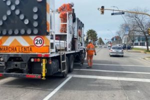Avanza la señalización y demarcación vial en las principales arterias de la ciudad