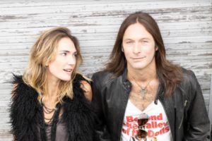 Las canciones de 2Love van de Chapadmalal al mundo