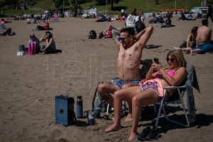 El movimiento turístico supera los niveles de prepandemia en los principales destinos del país