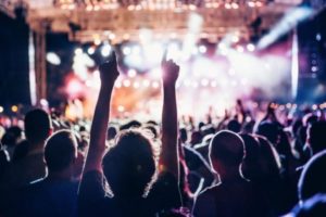 Lanzan el programa “Más cultura joven”: $5.000 para gastar en cines, teatros y otros espacios culturales