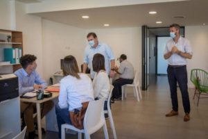 La oficina Mi Primer Comercio ya asesoró a más de 600 emprendedores