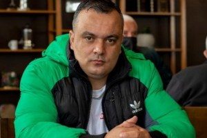 Moyano se acerca a ex cuñado de Barrionuevo e inaugura desembarco en Gastronómicos