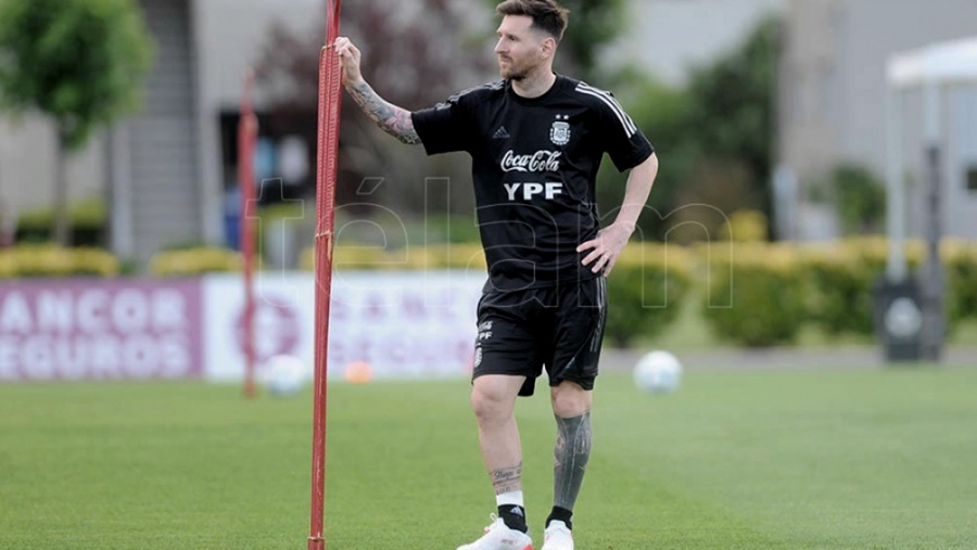 Messi ilusiona a la Selección de cara al duelo ante Uruguay