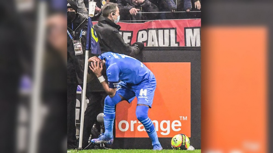 Lyon-Marsella fue suspendido por la agresión a un jugador del equipo de Sampaoli