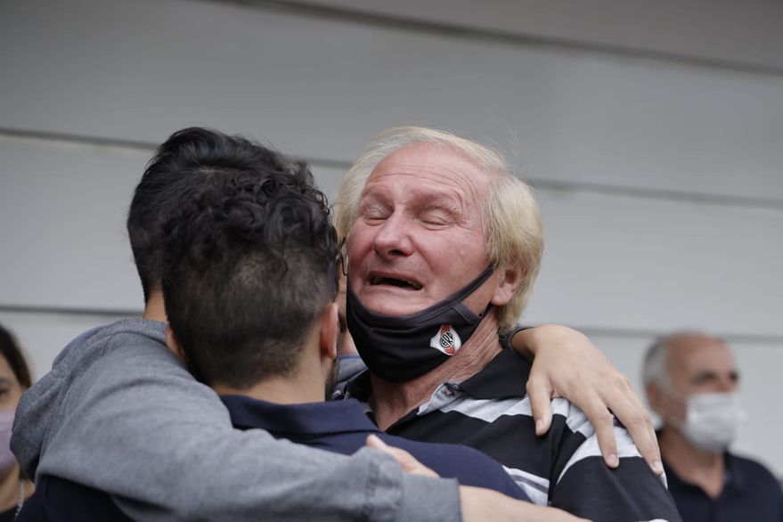 El dolor de la familia en el velorio del kiosquero: «No creo que el Presidente pueda mirarme a los ojos»