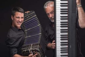 El dúo Cubiella-Reales presenta “Piazzolla vocal e instrumental”