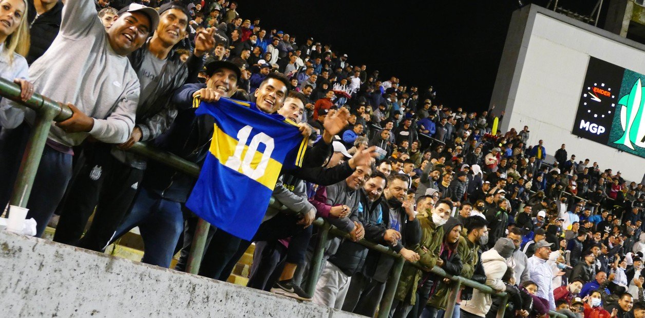 El Minella se copó de neutrales azul y oro