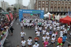 Anuncian cortes en el tránsito para el domingo por el maratón de Mar del Plata