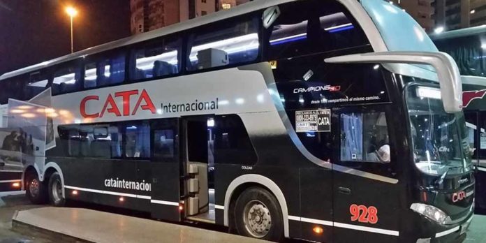 Vuelven a permitir la entrada al país de ómnibus con viajeros internacionales