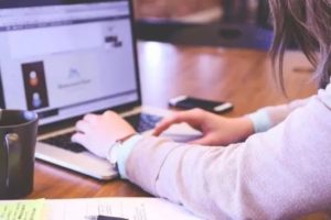 Brindan una charla para mejorar la venta online