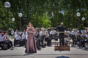 El obispo bendijo el Palco de los Músicos, recientemente restaurado