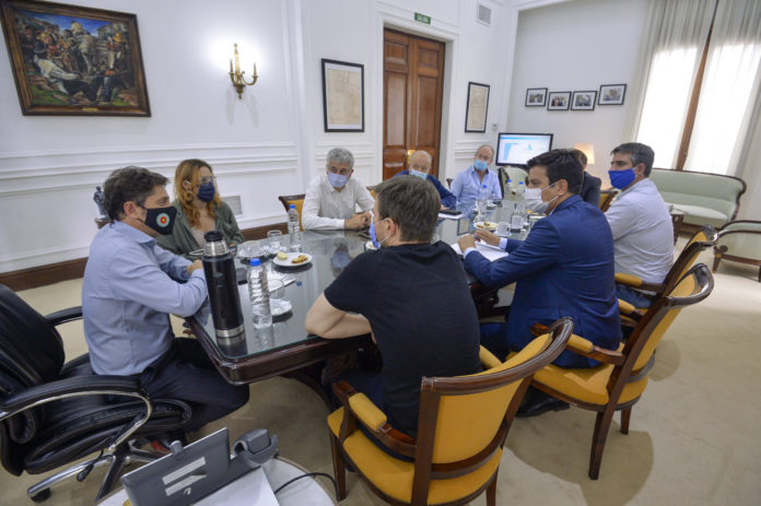 Vacaciones y vacunación: Kicillof se reunió con intendentes costeros