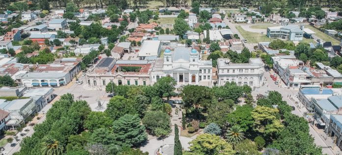 Un municipio impone aislamiento para vecinos que vuelvan de viajes con contingentes