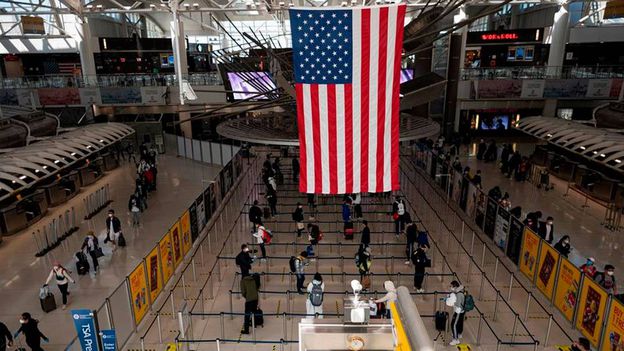 Estados Unidos catalogó a la Argentina como un país de “alto” riesgo de contagio: qué implica