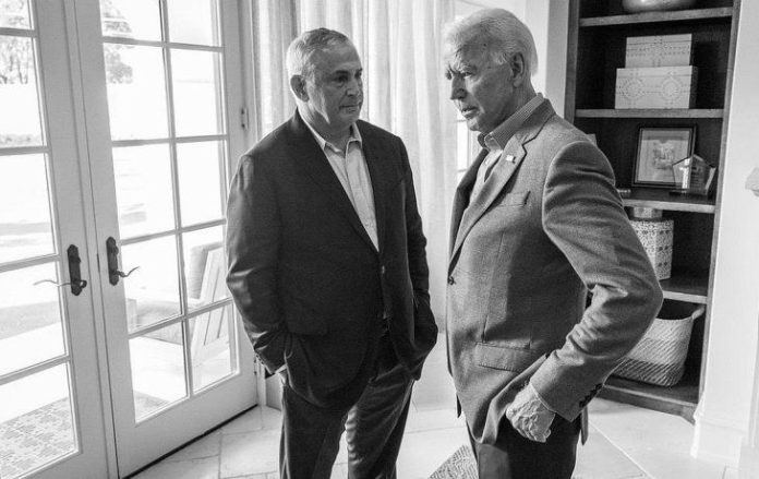 Confirman al polémico Stanley como embajador de Estados Unidos