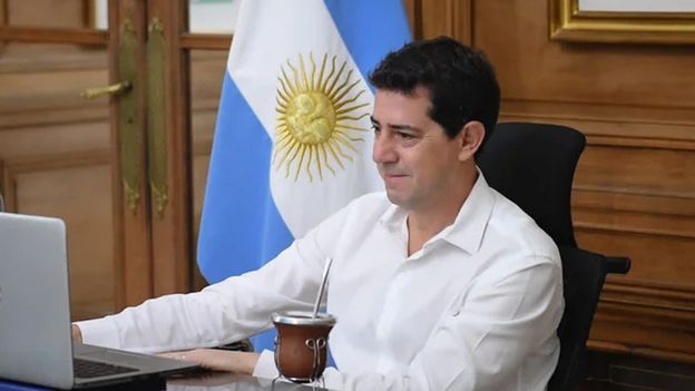 Wado de Pedro se quebró al hablar de su tartamudez: “Somos como somos”