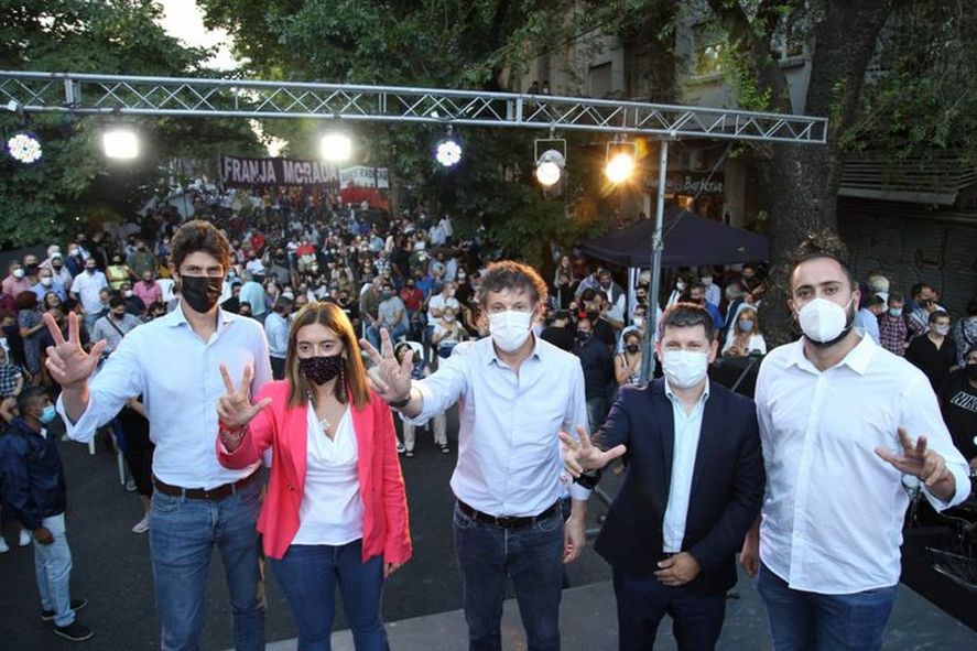 Reelecciones indefinidas: se abrió otra grieta interna en Juntos