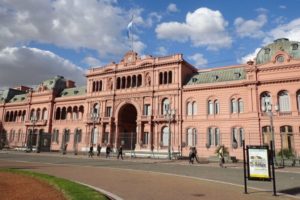 El Gobierno decretó asueto el 24 y 31 de diciembre para trabajadores públicos