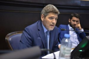 Guillermo Castello presentó un proyecto para prohibir el lenguaje inclusivo en las escuelas bonaerenses