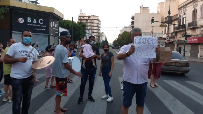 Vuelven las temperaturas elevadas para fin de año y regresan los cortes de luz