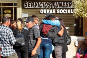 En un clima de profundo dolor velaron los restos de Luciano Olivera