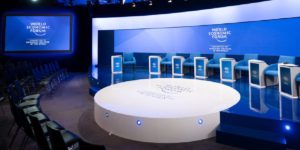 Peligro de “colapso del Estado”, inflación en alza y bajo crecimiento: el duro panorama del Foro de Davos sobre Argentina