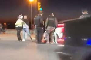 Inhabilitaron preventivamente la licencia de un conductor que agredió a un agente de Tránsito