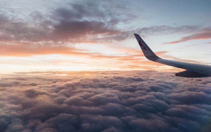 Crecen las búsquedas de préstamos para la compra de pasajes al exterior