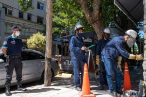 Dos comercios gastronómicos estaban conectados a la red eléctrica de forma irregular