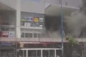 Clausuraron la Galería Central, que se incendió este mediodía