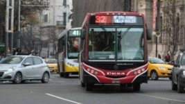Por falta de pago de subsidios provinciales, continúa paro de colectivos en el Conurbano