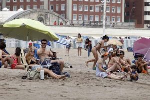 Mar del Plata tiene un 75% de ocupación hotelera para la primera quincena