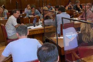 El titular del Emder aseguró que la ciudad no tiene plata para arreglar el techo del Minella