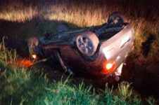 Un herido leve en un vuelco en el kilómetro 149 de la ruta 226