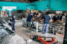 La cooperativa El Núcleo se consolida en la fabricación de productos pre-moldeados de hormigón en Tandil