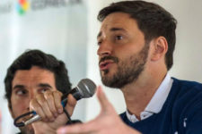 Yeza insiste con generar una autonomía municipal