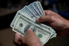 ¿A cuánto cerró el dólar el viernes 11 de marzo?