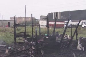 Una mujer murió en el barrio Las Heras tras incendiarse la casilla en la que vivía