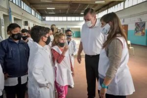 Montenegro encabezó el acto de comienzo de clases en la Escuela Municipal “Centenario”