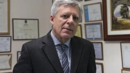 Quiénes y cuándo se deben aplicar la cuarta dosis de la vacuna contra el coronavirus