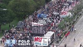 Piqueteros amenazan con marchas en todo el país si no hay respuesta del Gobierno
